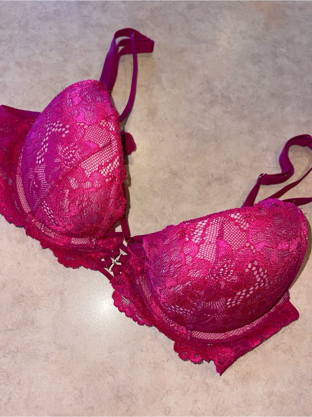 La SENZA Beyond Sexy Lace Push-Up Bra in Magenta Pink